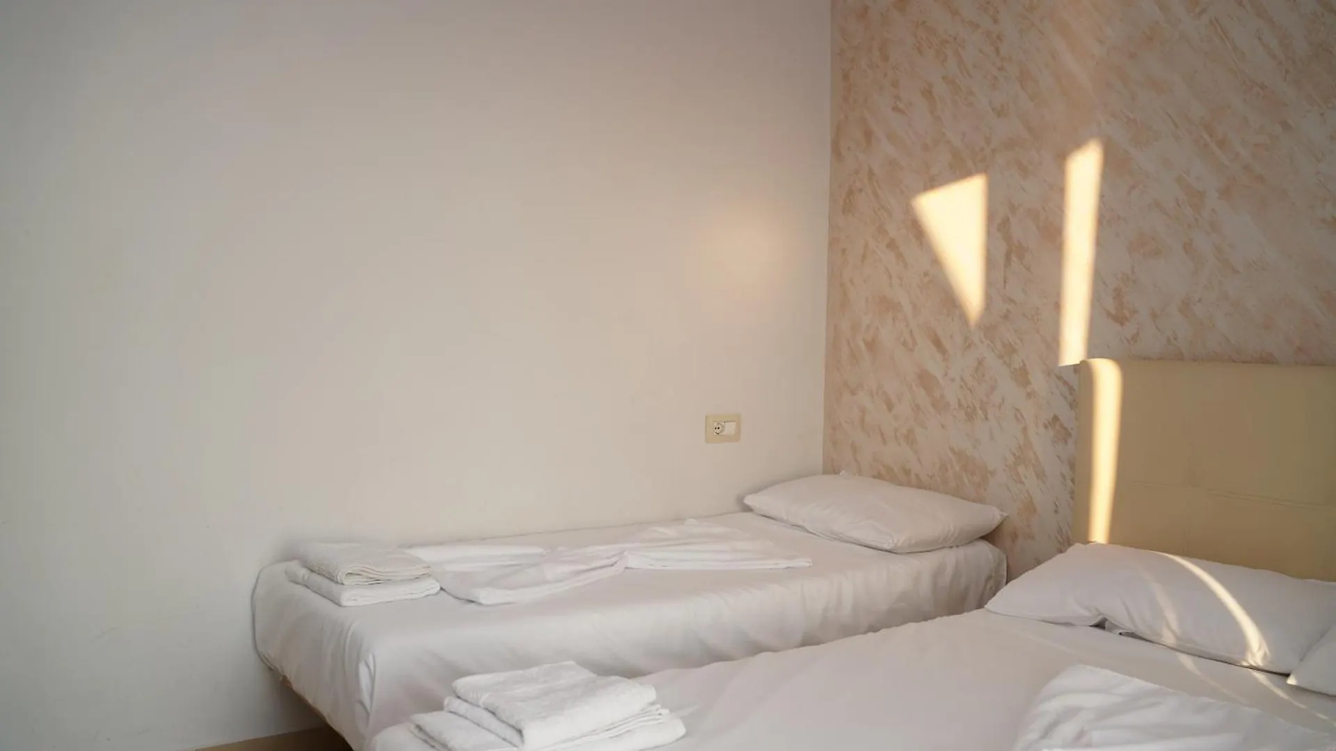 Apartments By Diamar Durrës