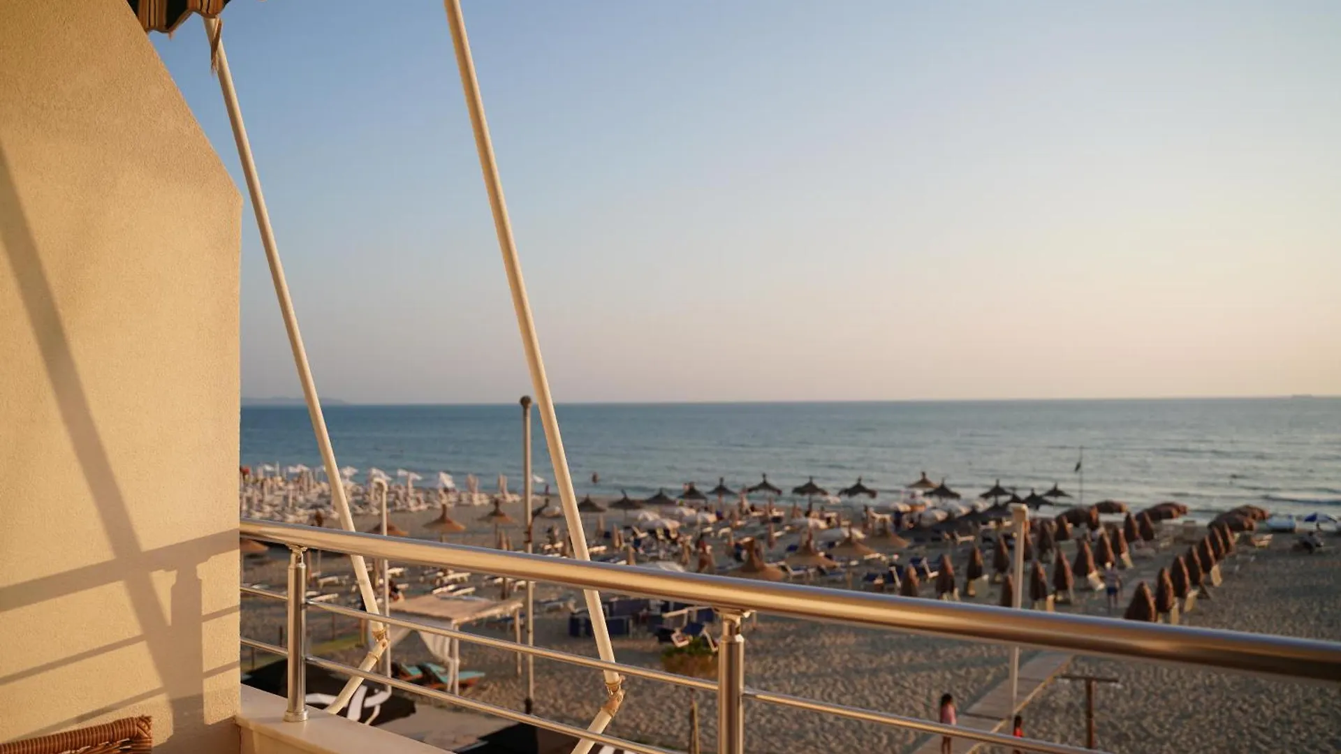 Apartments By Diamar Durrës 0*,